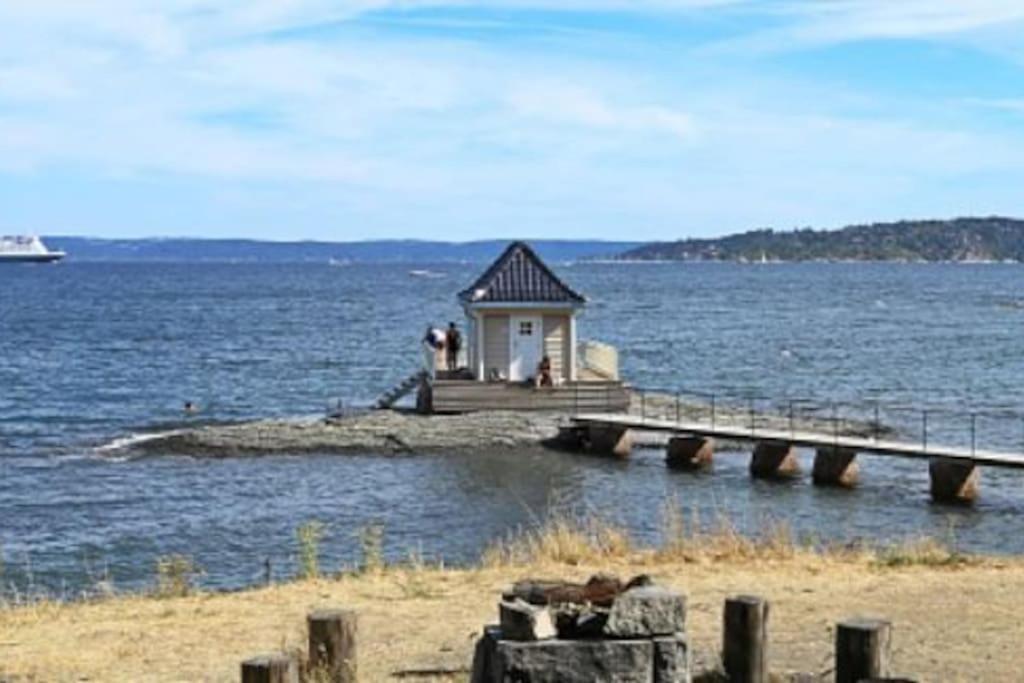 Scandpoint Apartment Fornebu Near Sea Front With Outdoor Walk! Stabekk 外观 照片